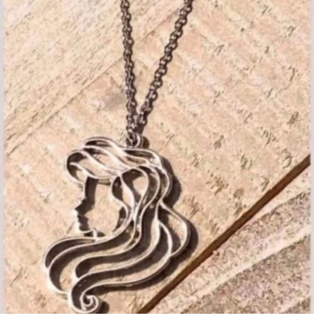 Little Mermaid Ariel Silver Pendant Necklace